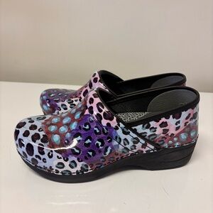 Dansko XP 20 Leopard Clog Shoes Women’s Size 39